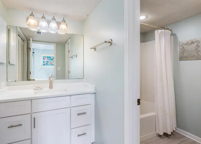 Apartment Surfside Shores 2901